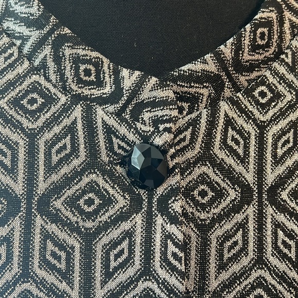 Dress over coat. Draper’s & Damon’s. - Picture 6 of 7